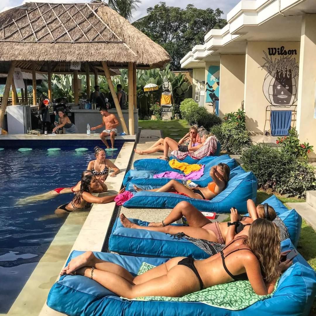 Castaway Hostel Canggu Exteriér fotografie